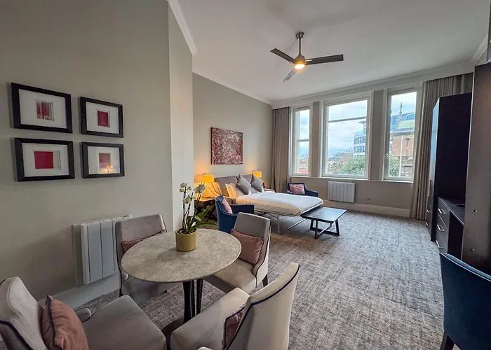 Tower Residences By Blue OrchidHotel Londra